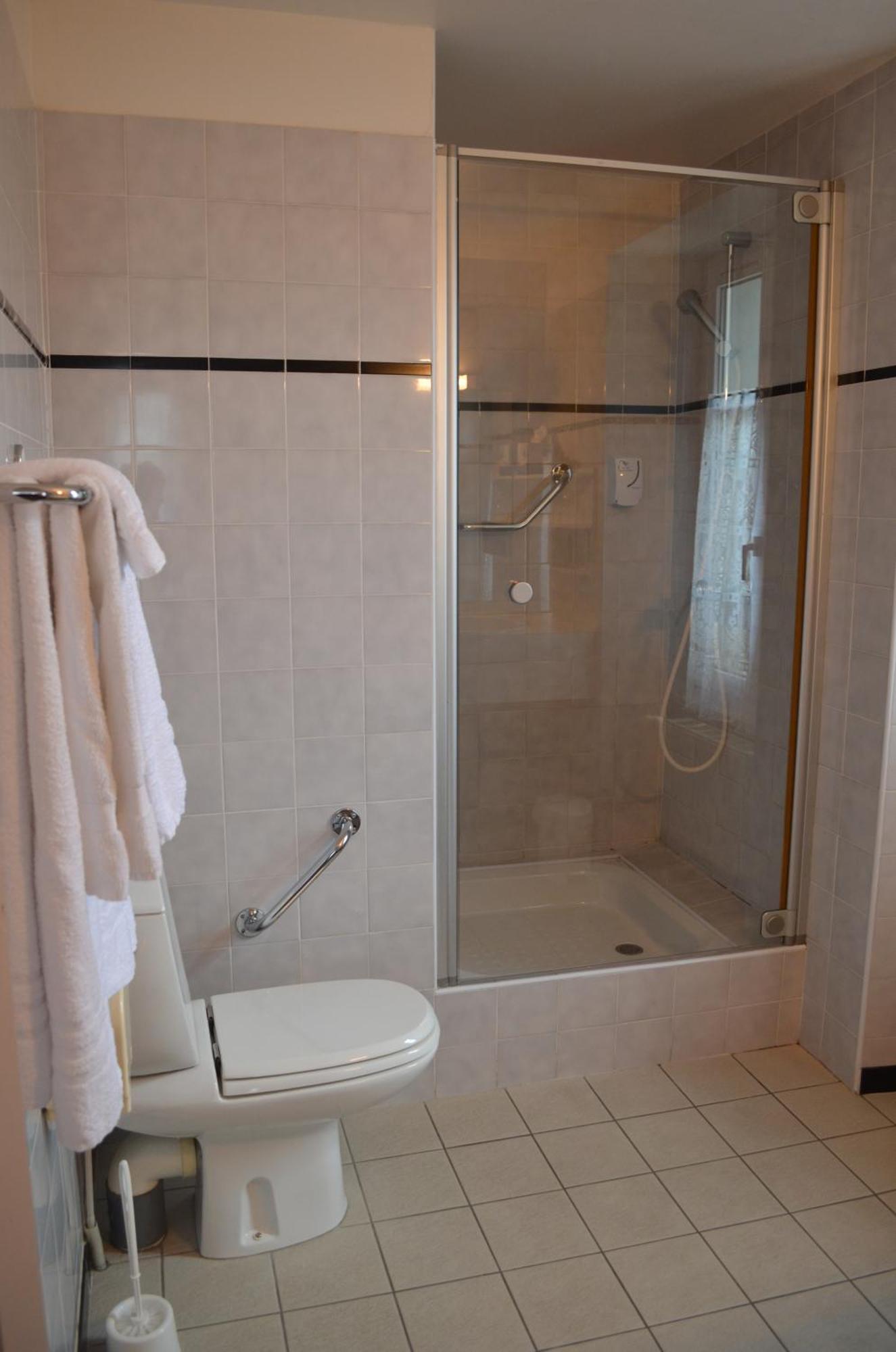 Hotel Le Beau Site サン・ピエール・ド・シャルトルーズ 部屋 写真